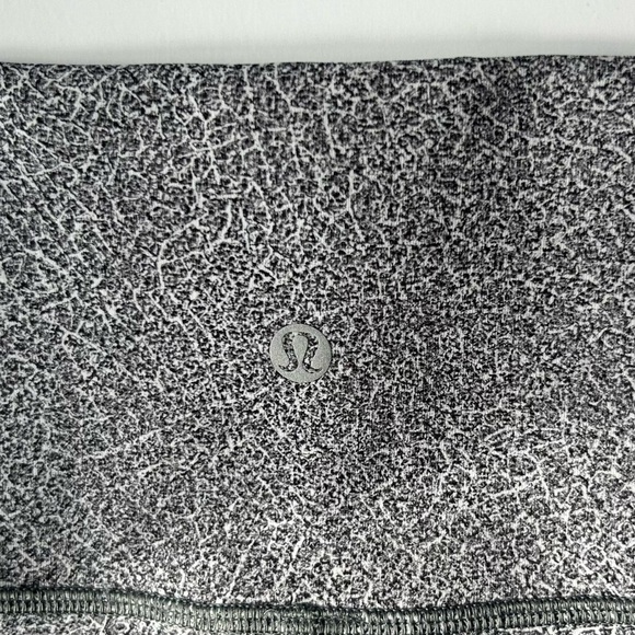 Lululemon Wunder Under Crop Hi-Rise Full-On Luxtreme 21" sizę 2 - Picture 6 of 7